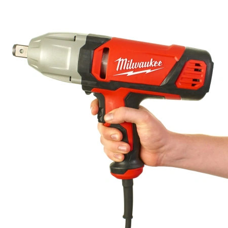 Набор Гайковерт IPWE 520R + головки на 27 и 32 мм Milwaukee купить в Минске