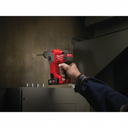 M12 FUEL™ субкомпактный SDS-plus перфоратор M12 CH-202C Milwaukee купить в Минске