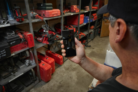 Метка отслеживания электронная One-key bluetooth BTM-4 Milwaukee купить в Минске