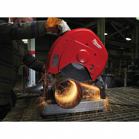 2300 Вт отрезная пила CHS 355 Milwaukee купить в Минске