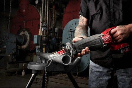 Полотно для сабельной пилы по металлу и чугуну с твердосплавными зубьями THE TORCH CARBIDE TEETH 150 мм/ шаг зуба 3.17 мм (1 шт) (экоупак.) (замена для 48005201) Milwaukee купить в Минске