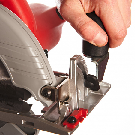 Циркулярная пила 165 мм (глубина реза 56 мм) CS 55 Milwaukee купить в Минске