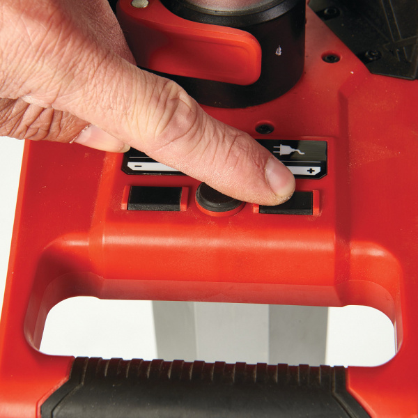 M18™ высокопроизводительная светодиодная мачта освещения M18 HSAL-502B Milwaukee купить в Минске